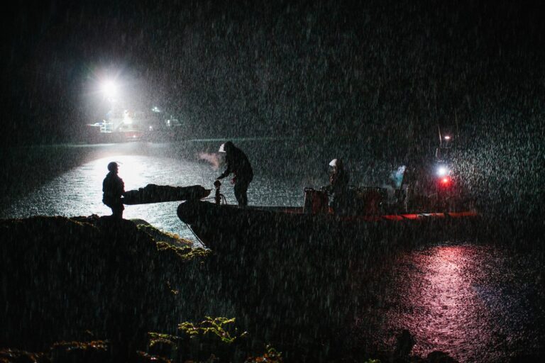 Coastal nations get marine search and rescue training from the pros